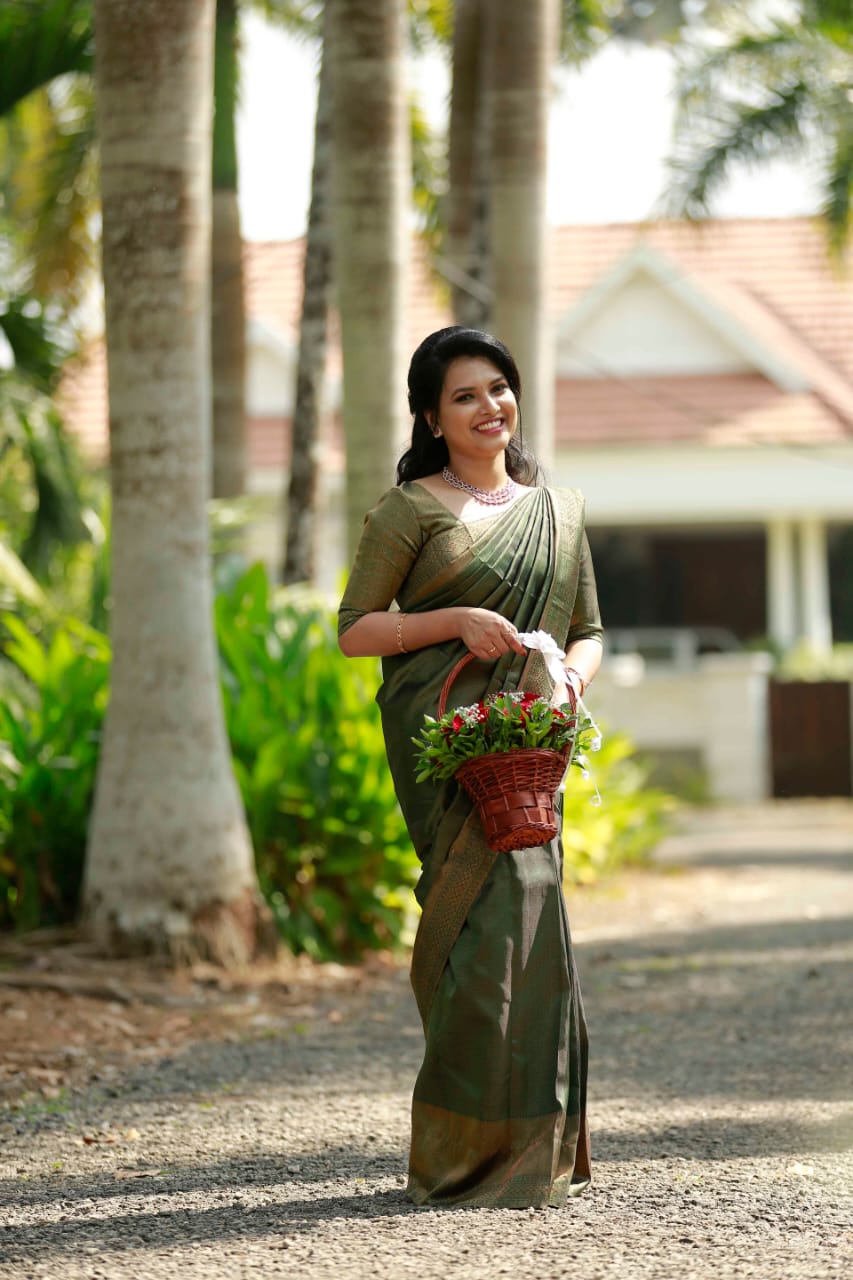 Pink Family Salon and MakeUp Studio